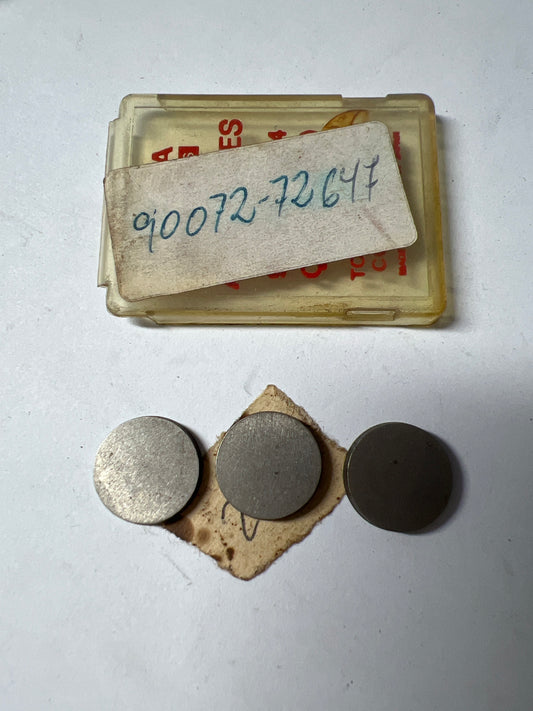 90072-72647 CAMSHAFT & VALVE, toyota