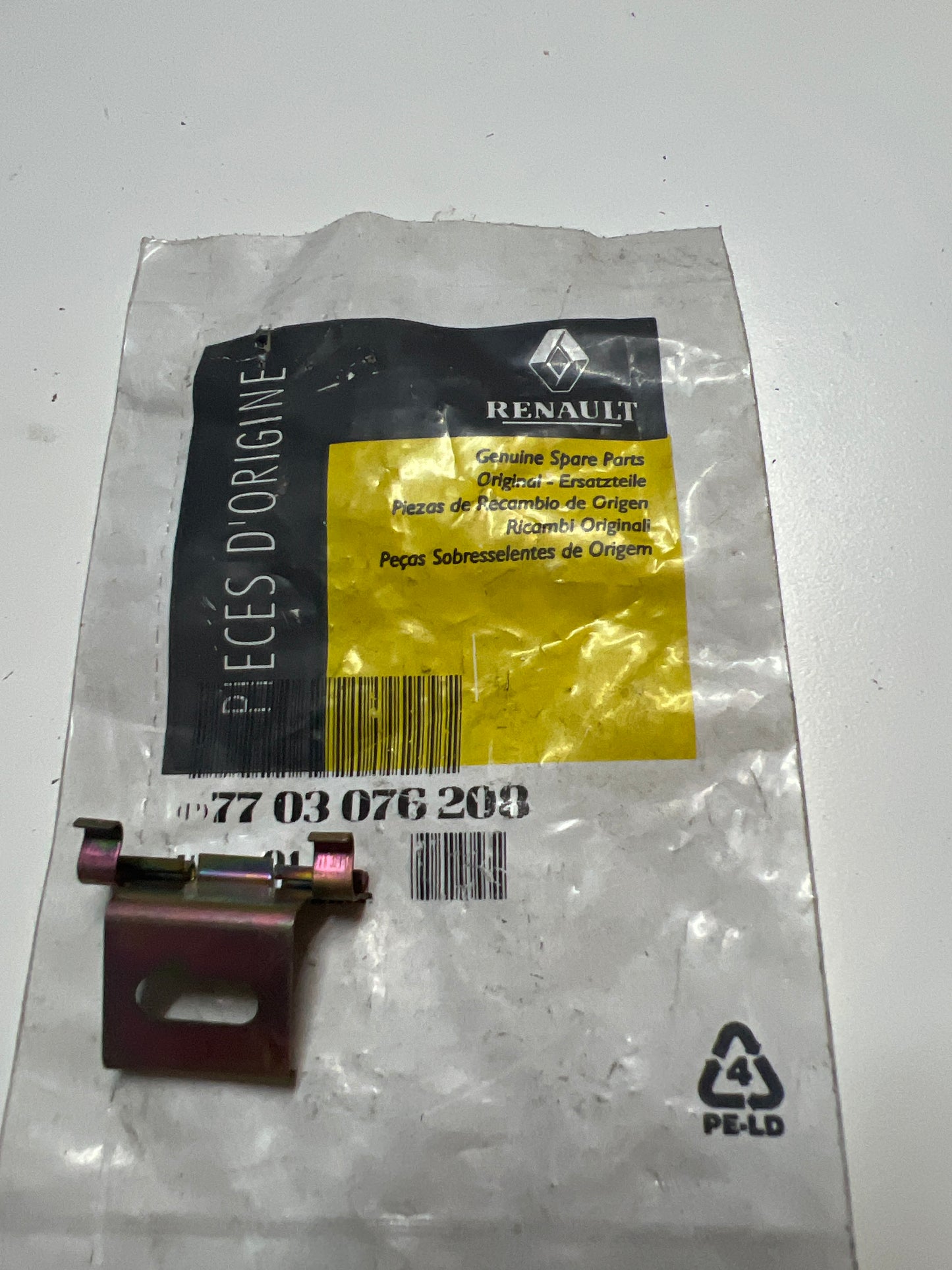 7703076208 CLIP RENAULT