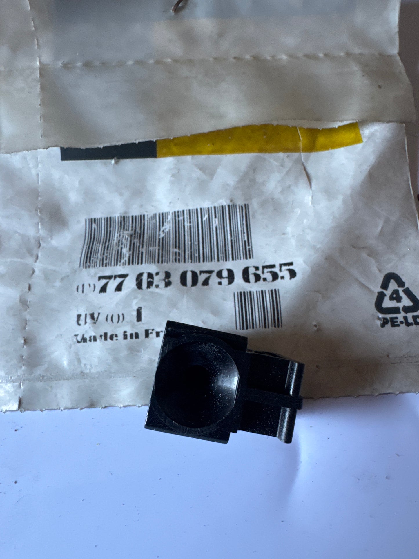 7703079655, SOPORTE, Renault