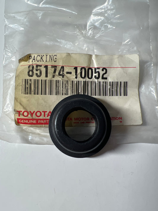 85174-10052 , EMPAQUETADURA, PIVOTE DEL LIMPIAPARABRISAS, Toyota - Lexus