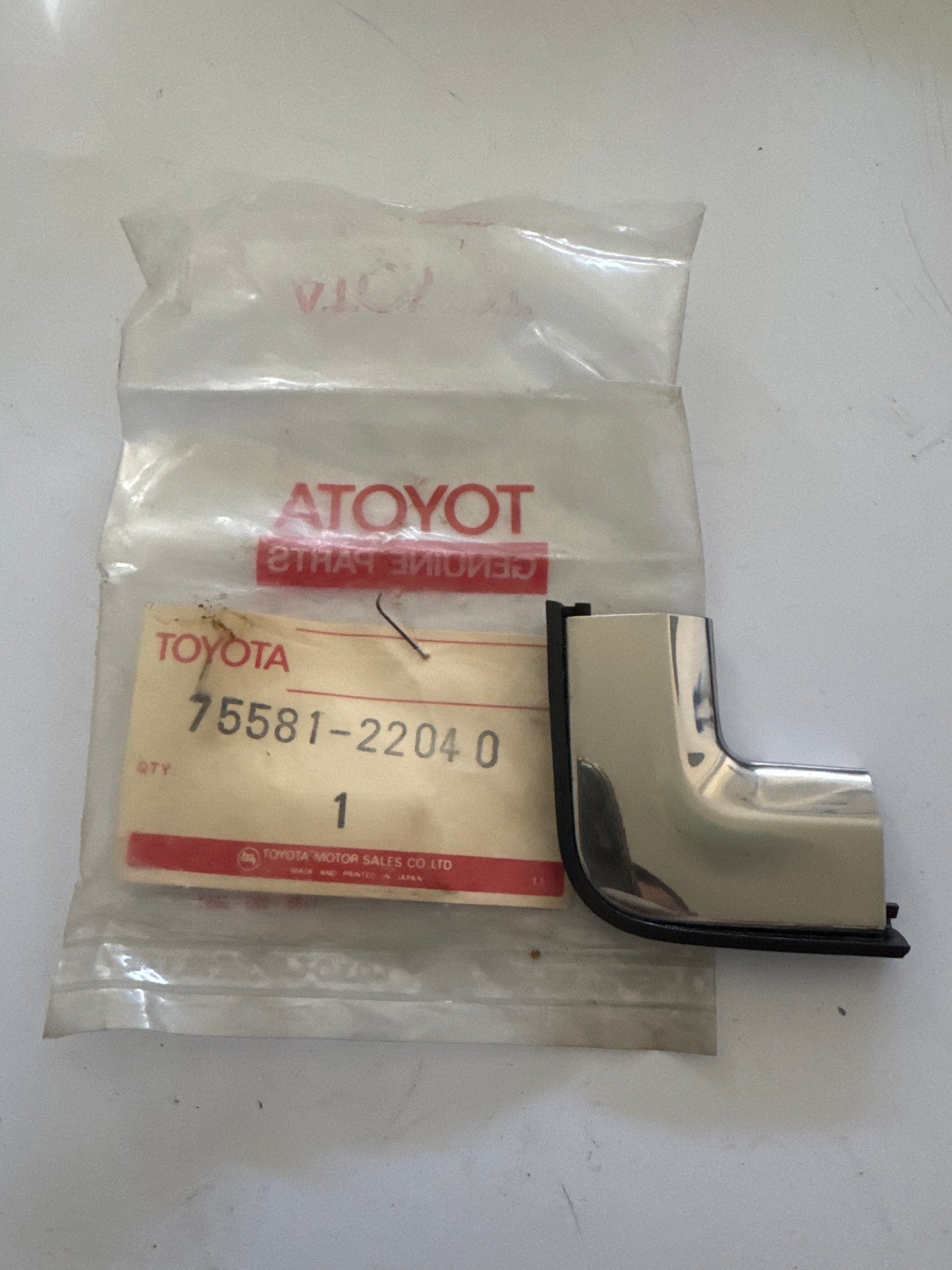 75581-22040, 75581-22040 REAR MOULDING, toyota, Toyota - Lexus