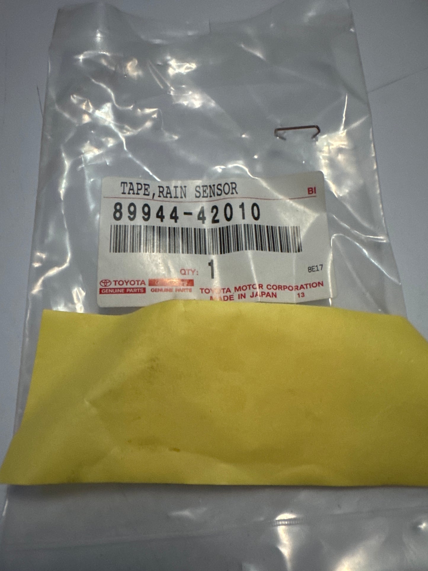 89944-42010 WINDSHIELD WIPER, toyota