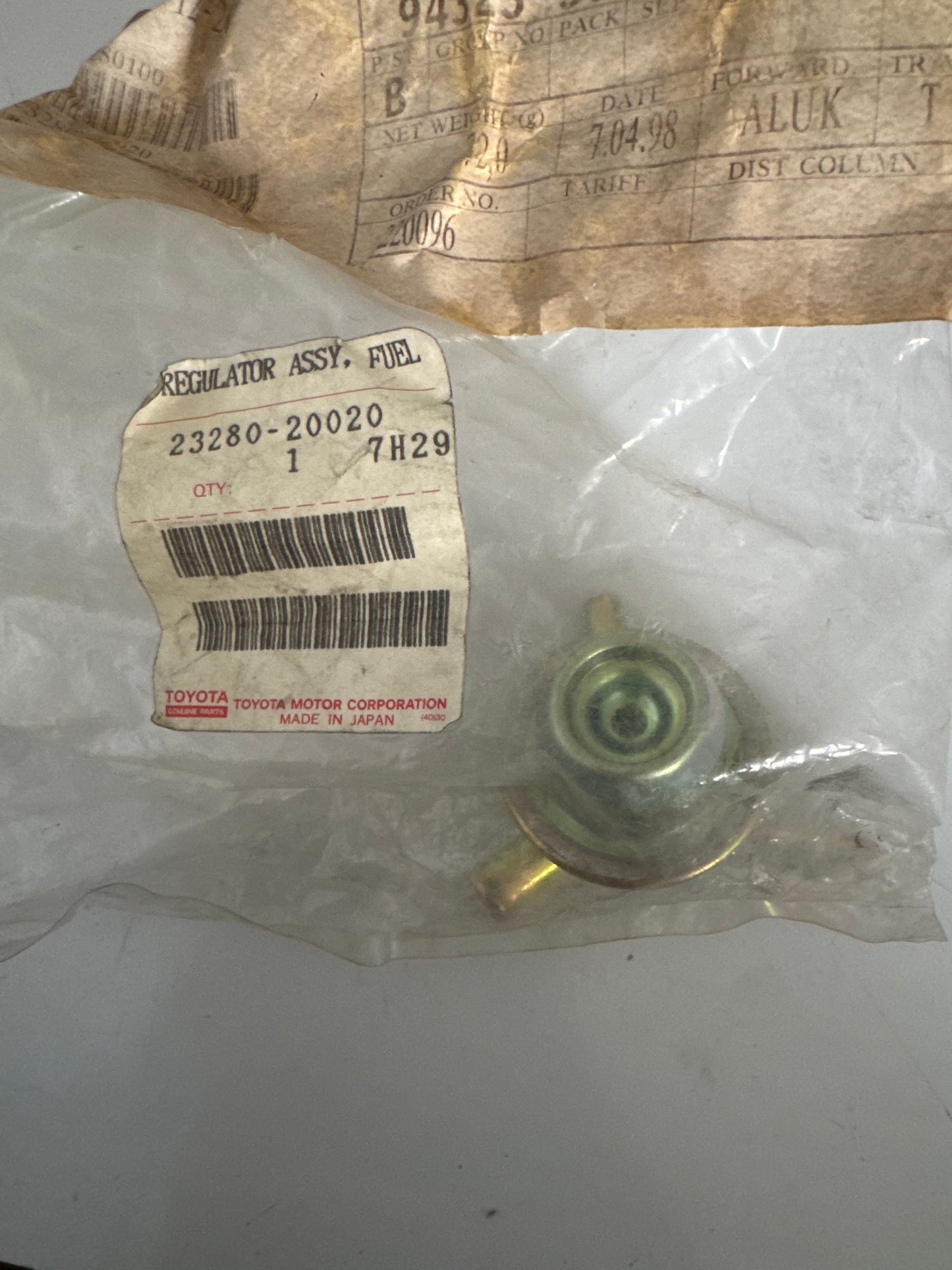 23280-20020 FUEL INJECTION SYSTEM, toyota