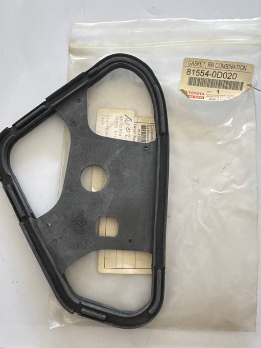 81554-0D020, 81554-0D020 REAR COMBINATION LAMP, toyota, Toyota - Lexus