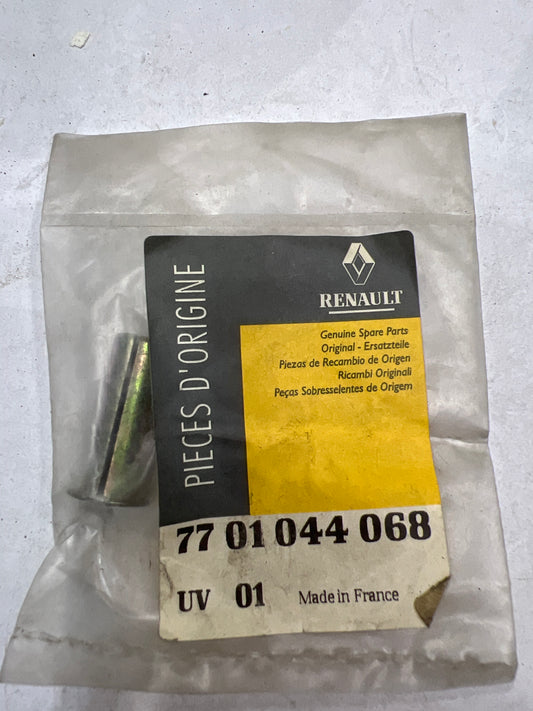 7701044068 CASQUILLO 6X8 RENAULT