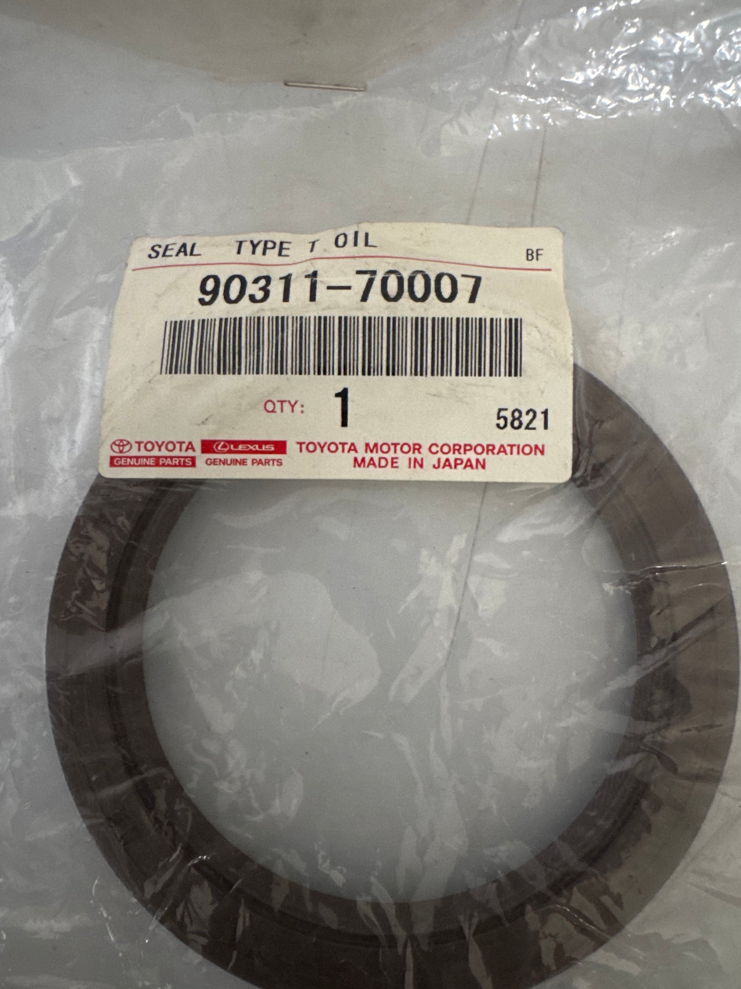 90311-70007 TIMING GEAR COVER & REAR END PLATE, toyota