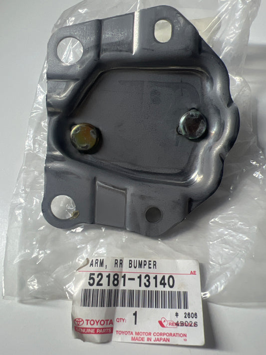 52181-13140 REAR BUMPER & BUMPER STAY, toyota