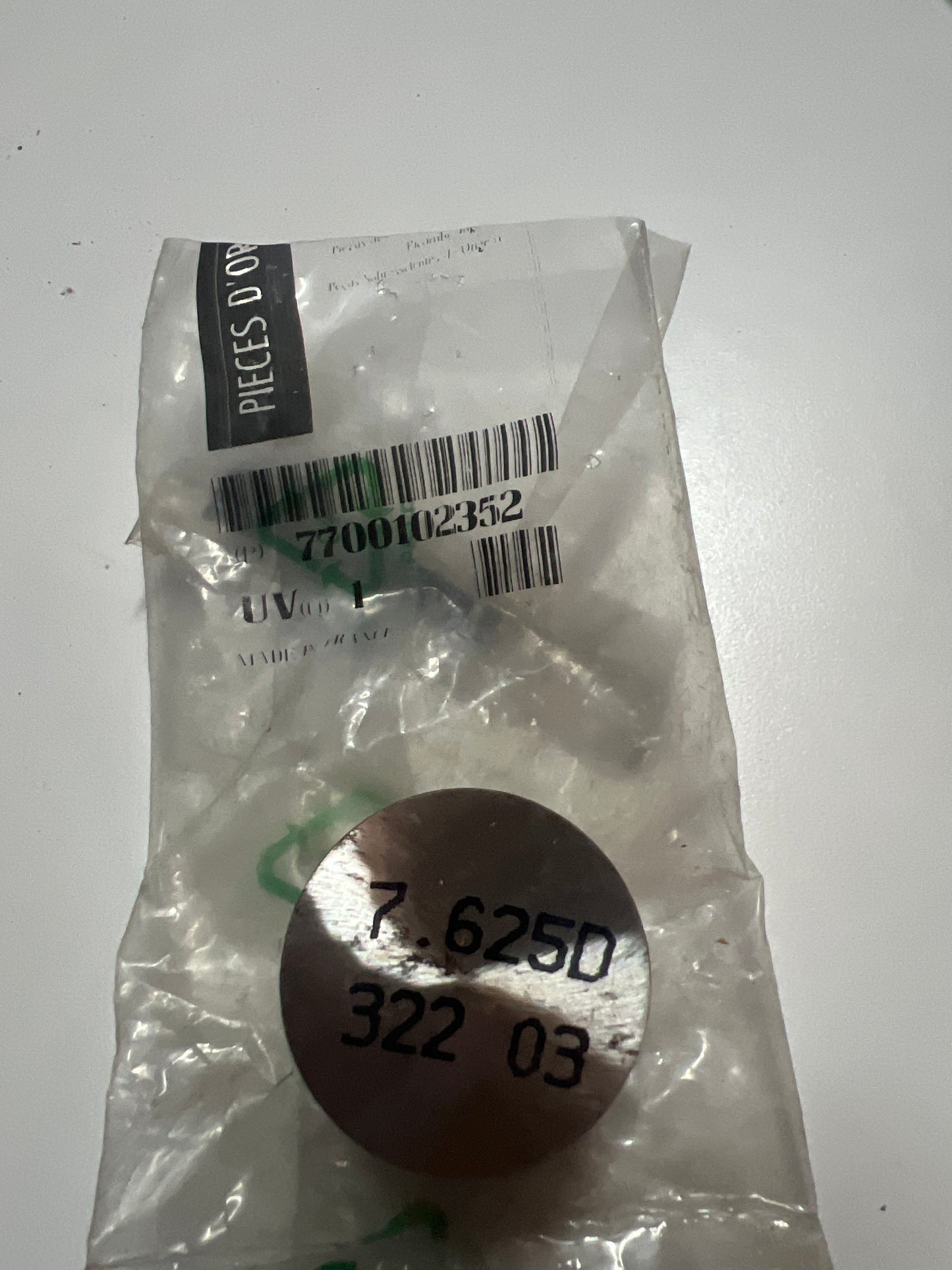 7700102352 Nissan PIVOTE BALANCIN