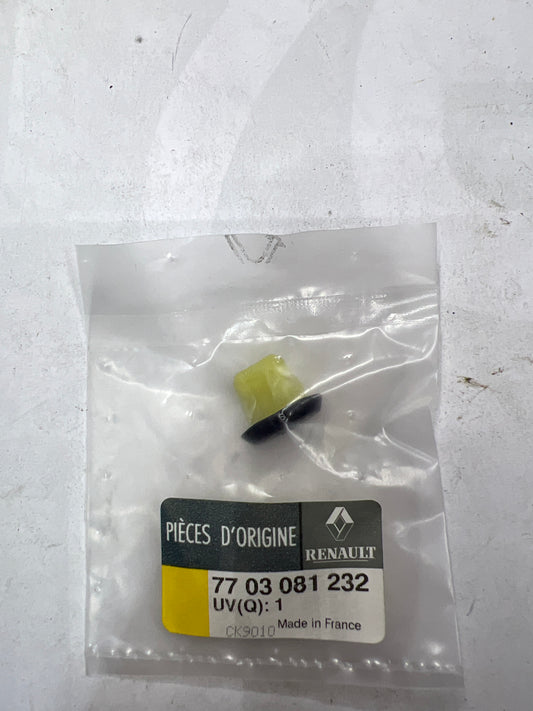 7703081232 Clip, tapacubos RENAULT