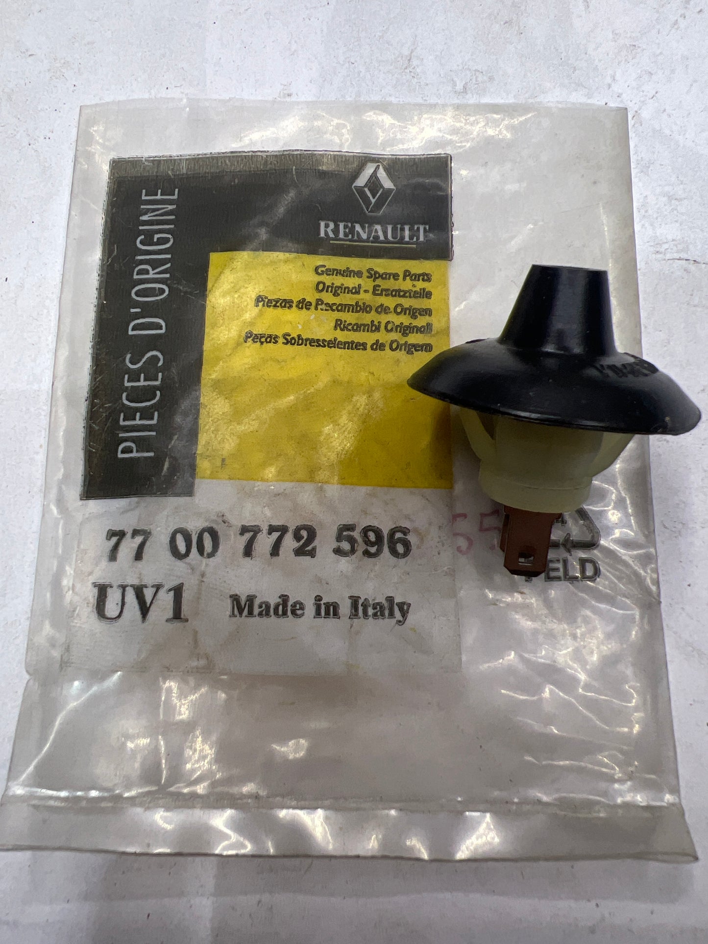 7700772596 SWITCH I/LIGHT 21 RENAULT