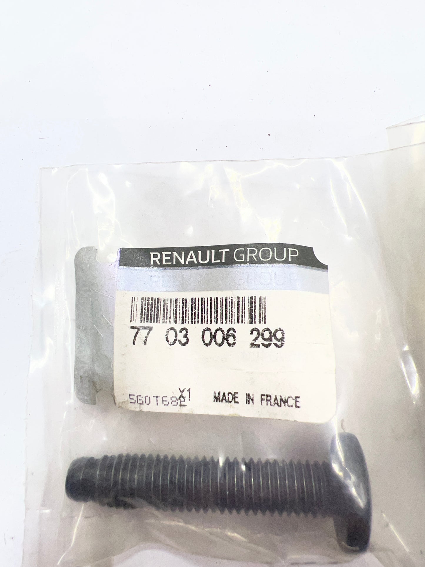 7703006299 TORNILLO 10X150 RENAULT