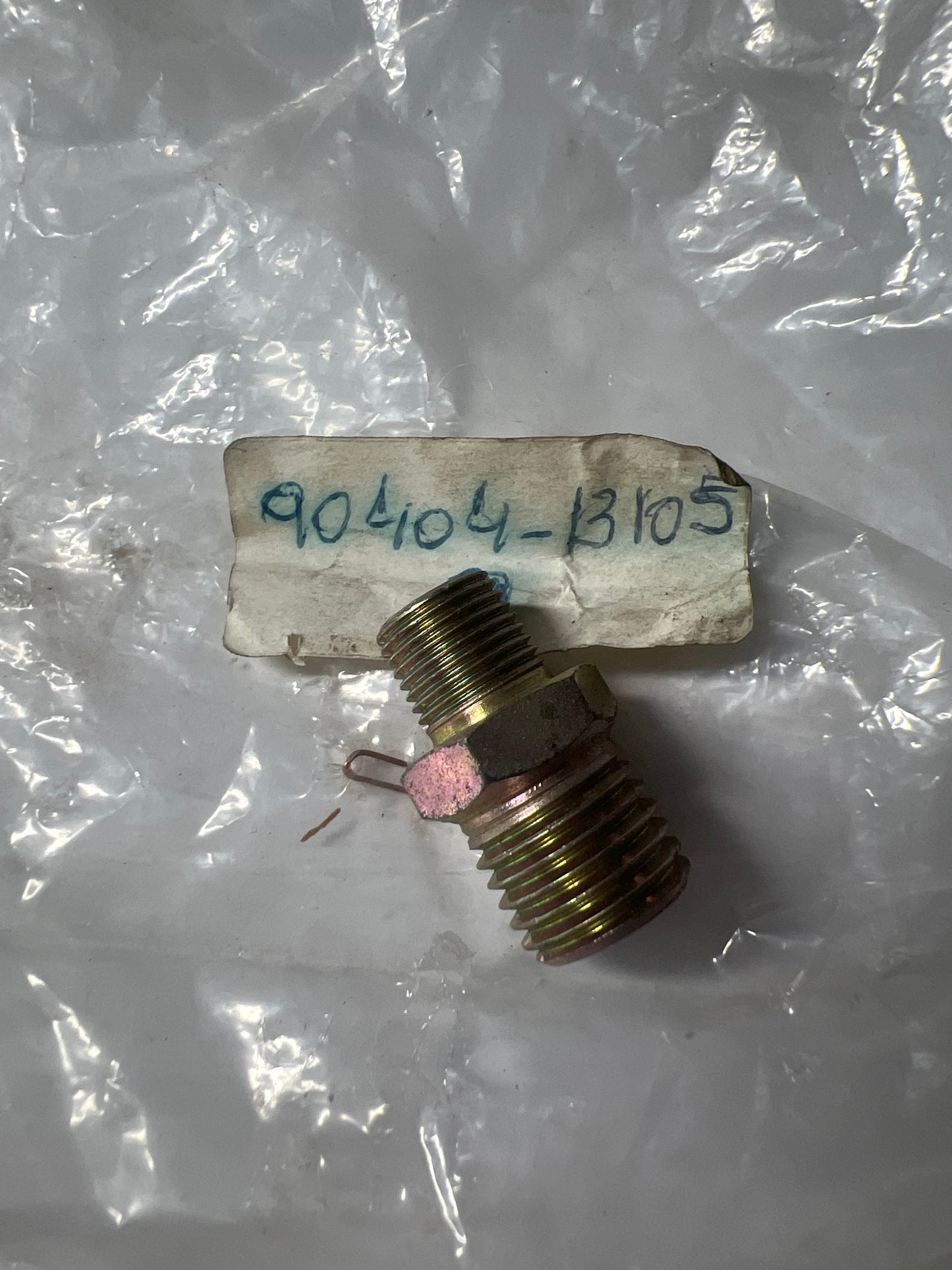 90404-13105 FUEL PUMP & PIPE, toyota