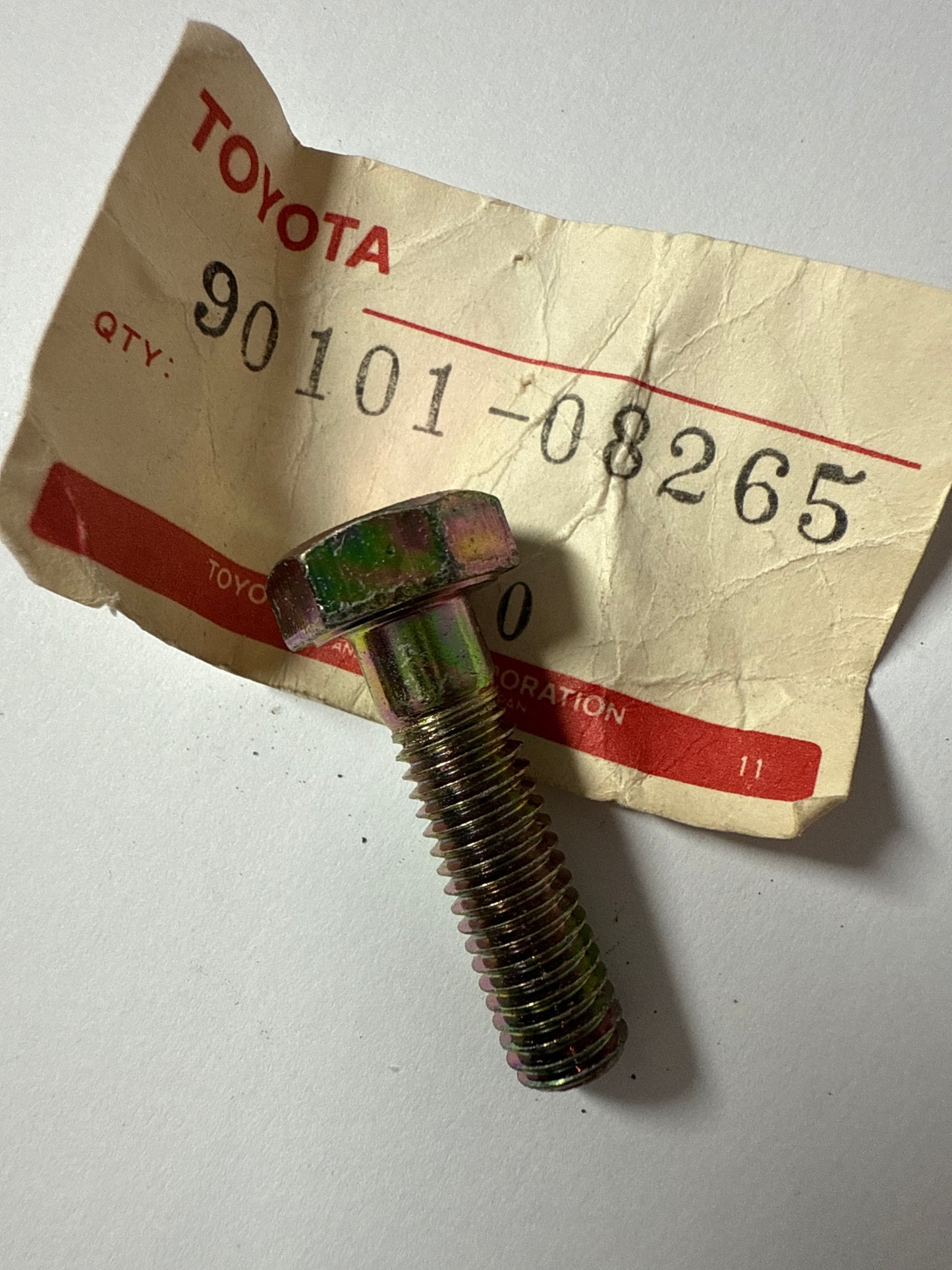 90101-08265 FRONT STEERING GEAR & LINK, toyota