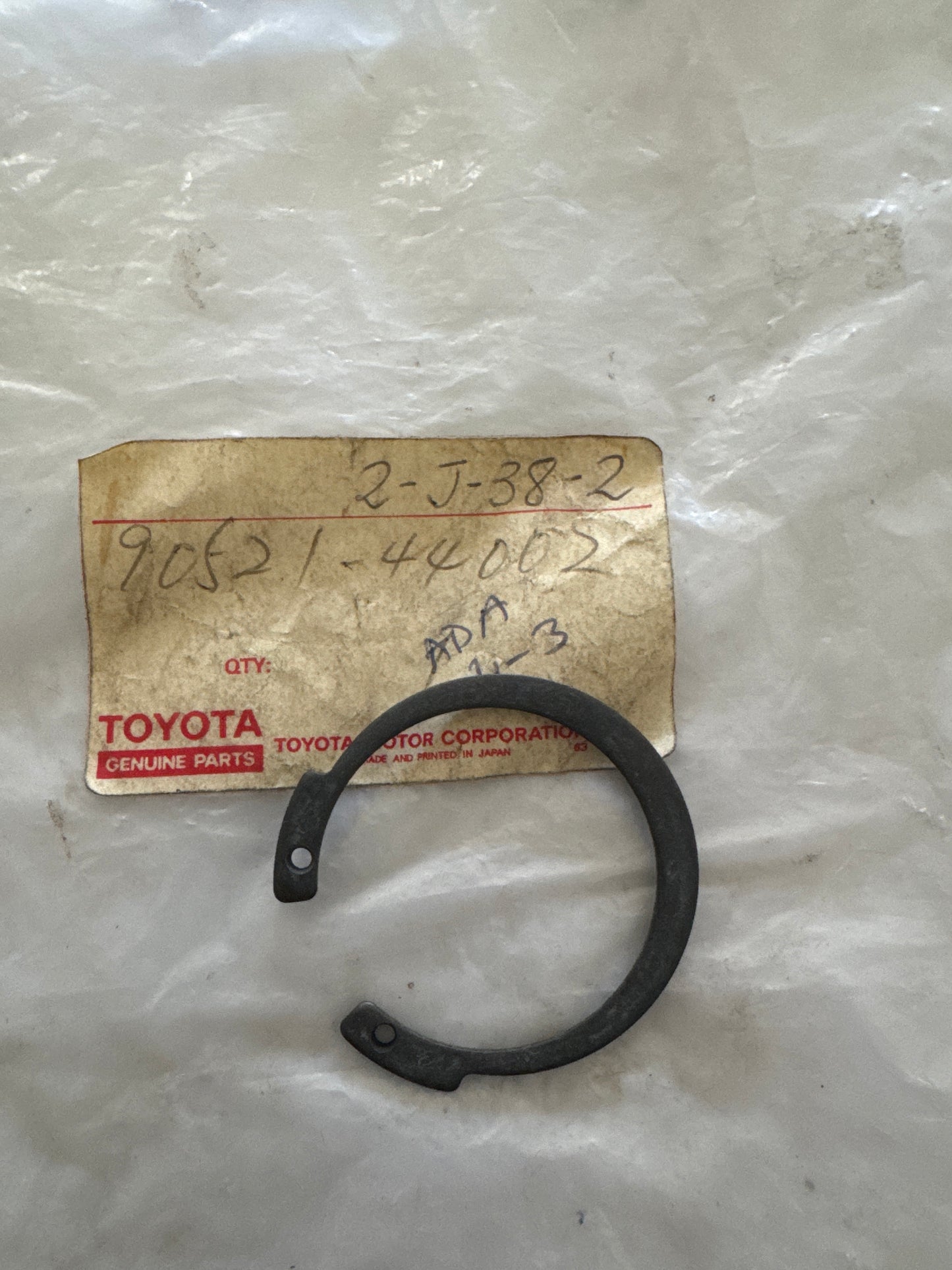 90521-44002, 90521-44002 VANE PUMP & RESERVOIR (POWER STEERING), toyota, Toyota - Lexus