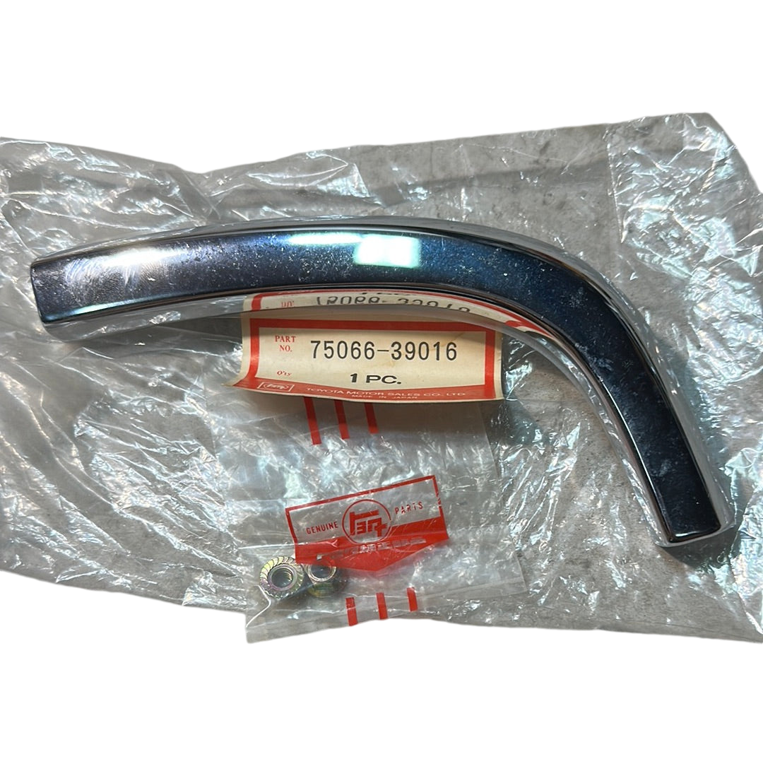 Moulding 75066-39016 Toyota