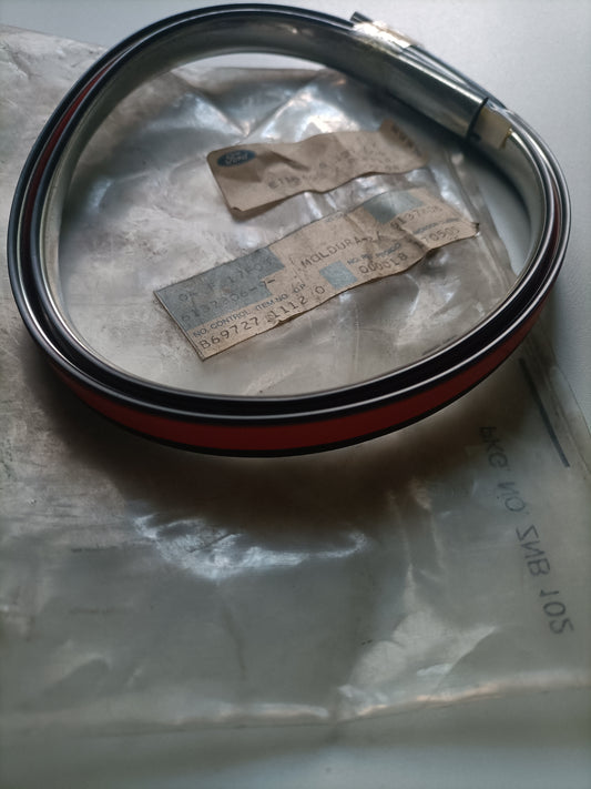 6137806, FRISO - BARRA PARA-CHOQUE, Ford